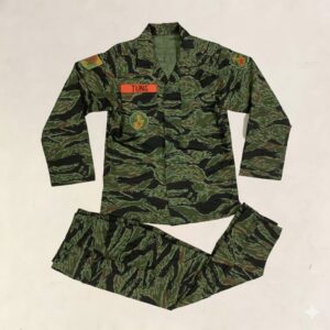 Lightweight poplin cotton Tiger Stripe Seawave TQLC 1970